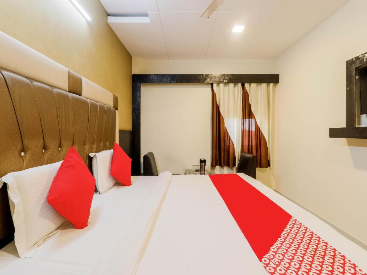 Oyo 79765 Hotel Samrat Lucknow Ngoại thất bức ảnh
