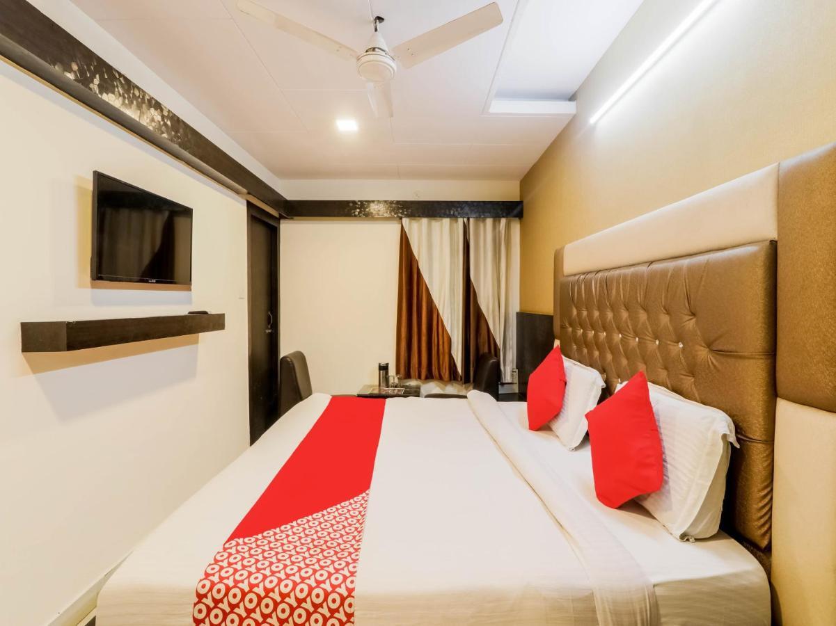 Oyo 79765 Hotel Samrat Lucknow Ngoại thất bức ảnh
