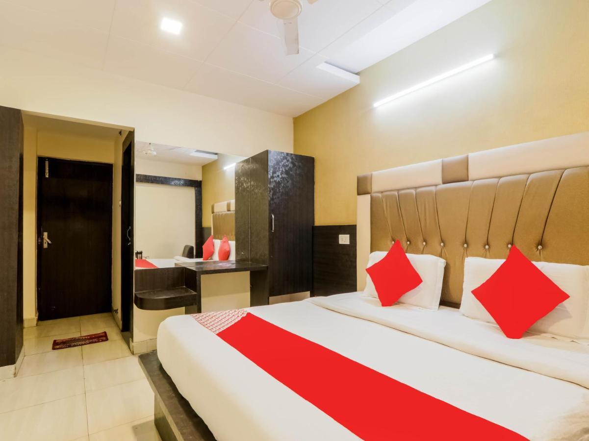 Oyo 79765 Hotel Samrat Lucknow Ngoại thất bức ảnh