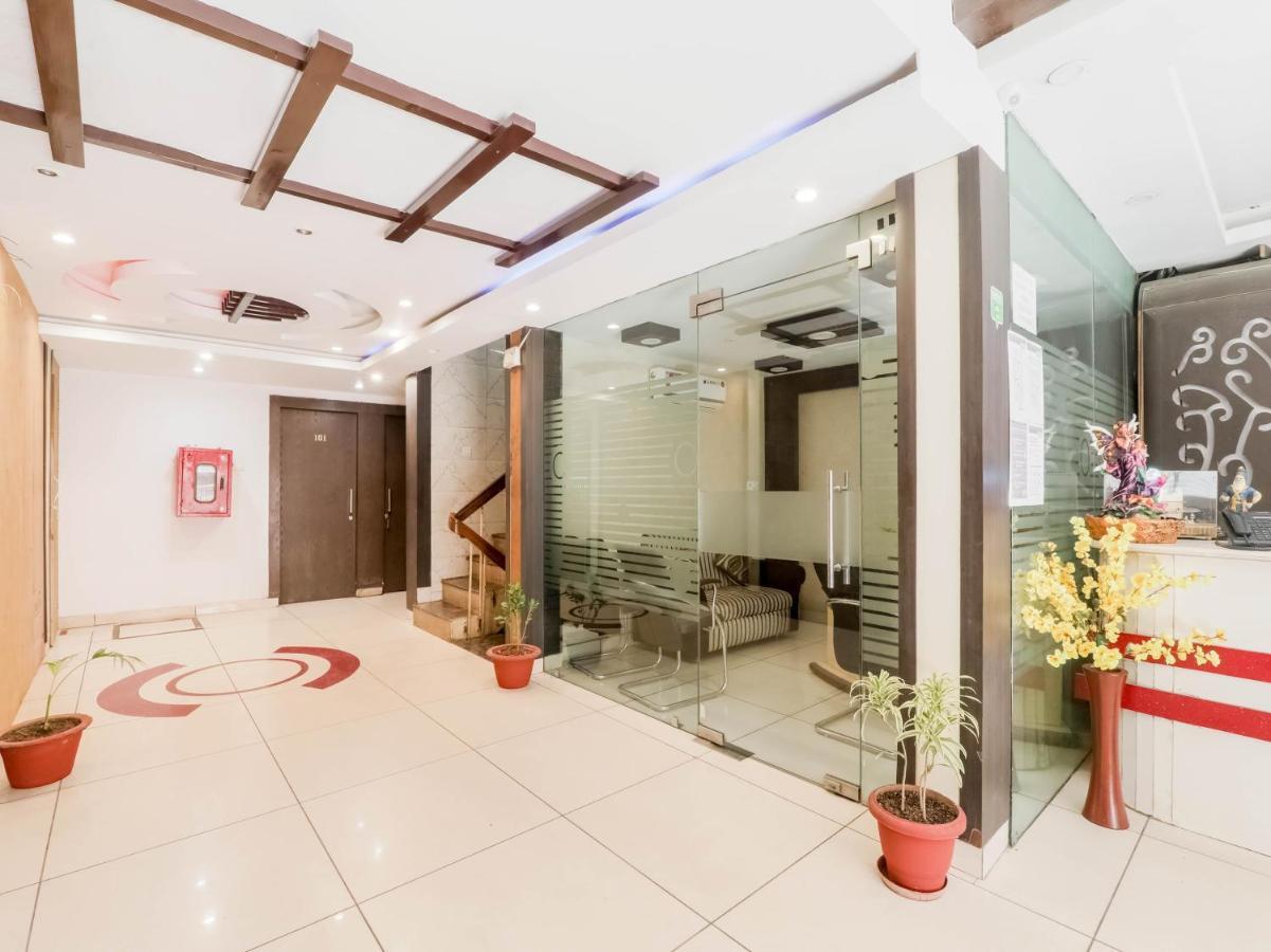 Oyo 79765 Hotel Samrat Lucknow Ngoại thất bức ảnh