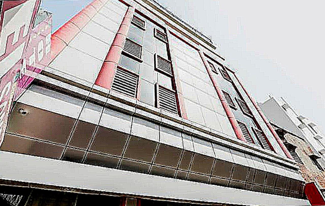Oyo 79765 Hotel Samrat Lucknow Ngoại thất bức ảnh